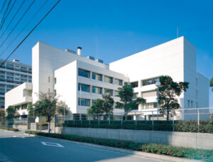 鹿児島銀行事務センター 1枚目