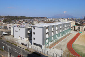 鹿児島南高校校舎改築（2期）工事（建築、債務） 1枚目